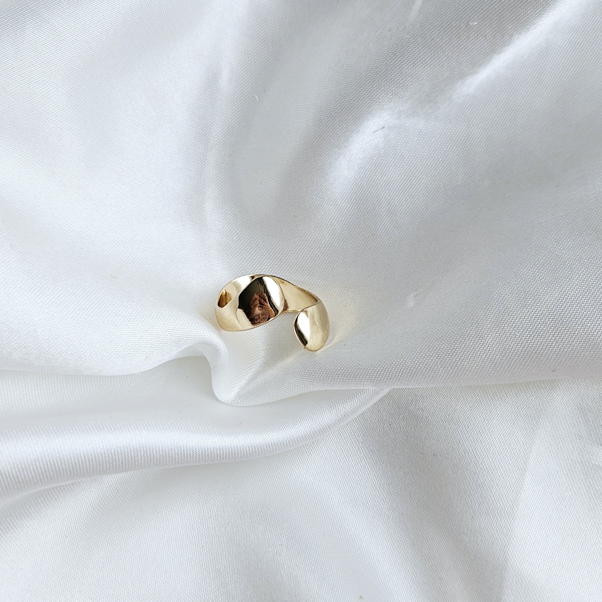 Minimalistinis žiedas