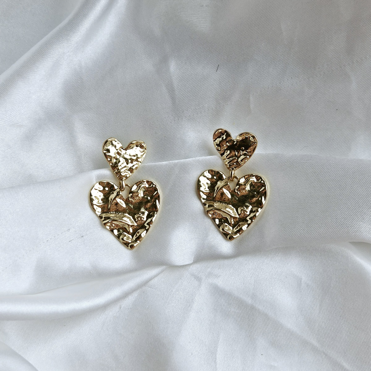 Aukso spalvos širdutės