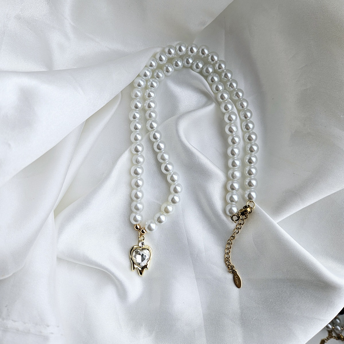 Stiklo perlų kaklo papuošalas